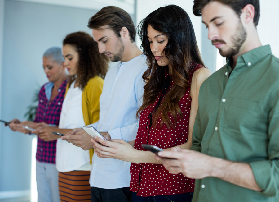 Rentas masivas de celulares a empresas